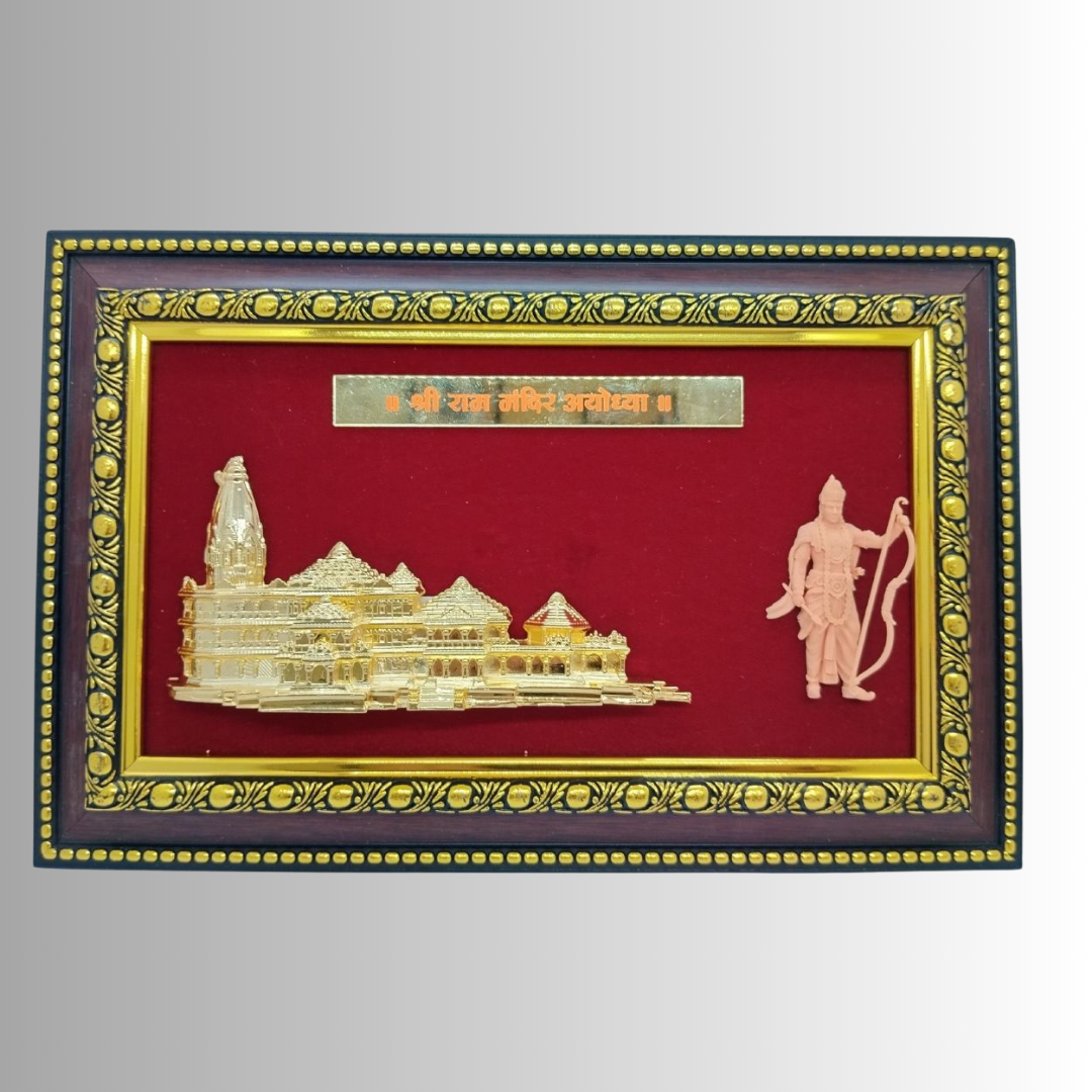 Murti and Miniature Model 3 Miniature Model